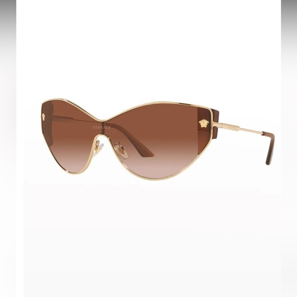 𝅺madusa Metal Cat-eye Sunglasses